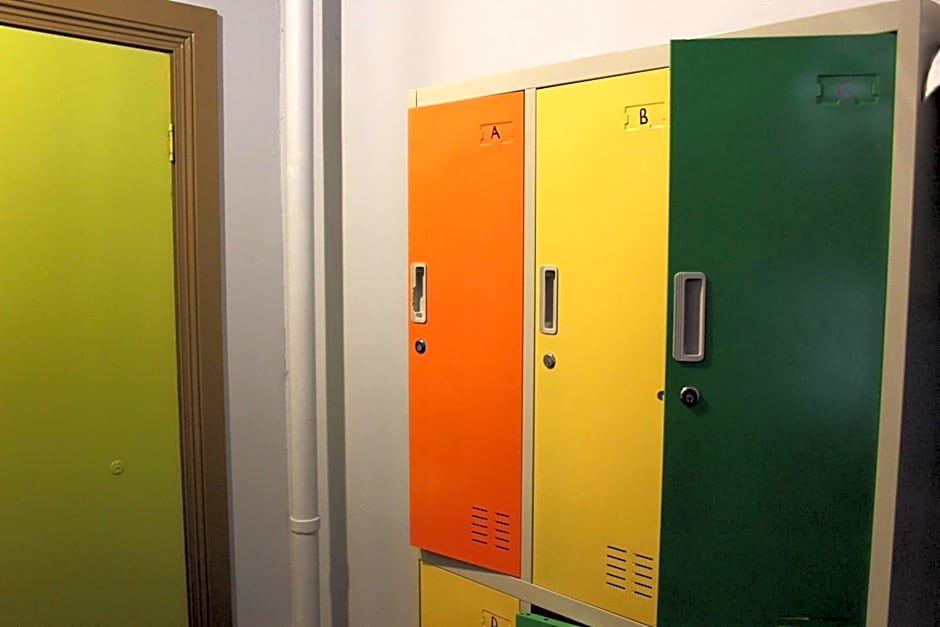 Backpackers Imperial Hotel