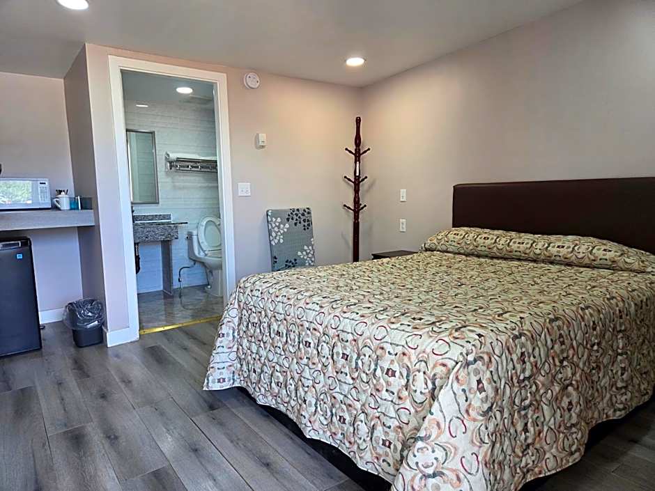 Kluane Park Inn
