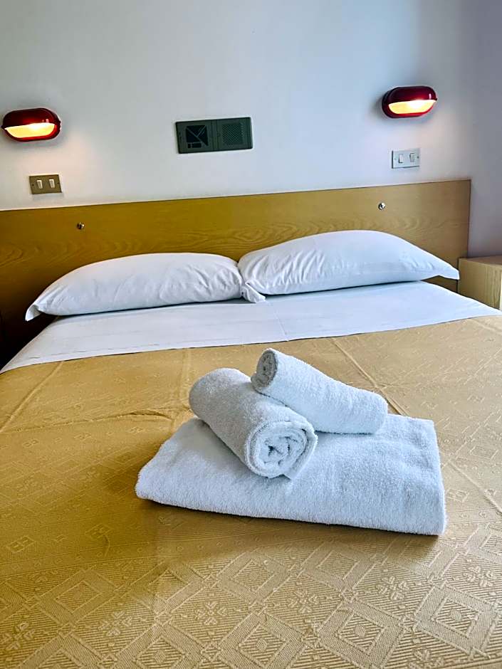 Hotel Columbia Frontemare