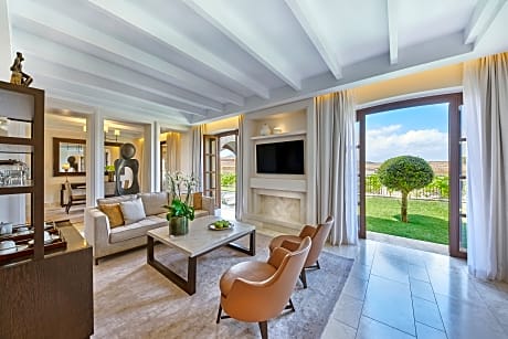 GRAND SUITE GARDEN VIEW 1 BEDROOM