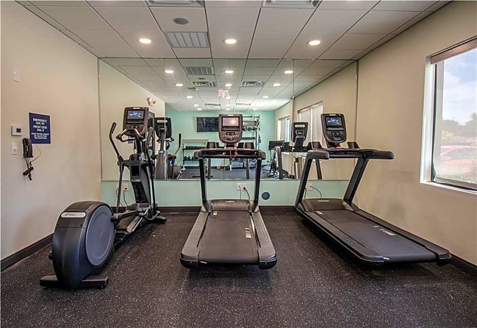 Tru by Hilton McKinney