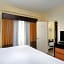 Holiday Inn Express & Suites - Atlanta Downtown by IHG