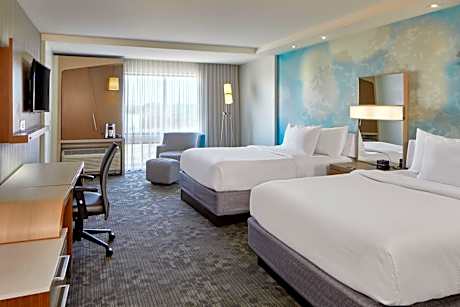 Room, 2 Queen Beds (Hearing Accessible)