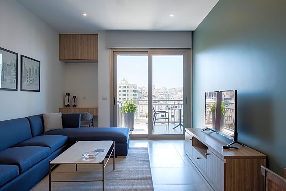 ZUR Studios and Suites