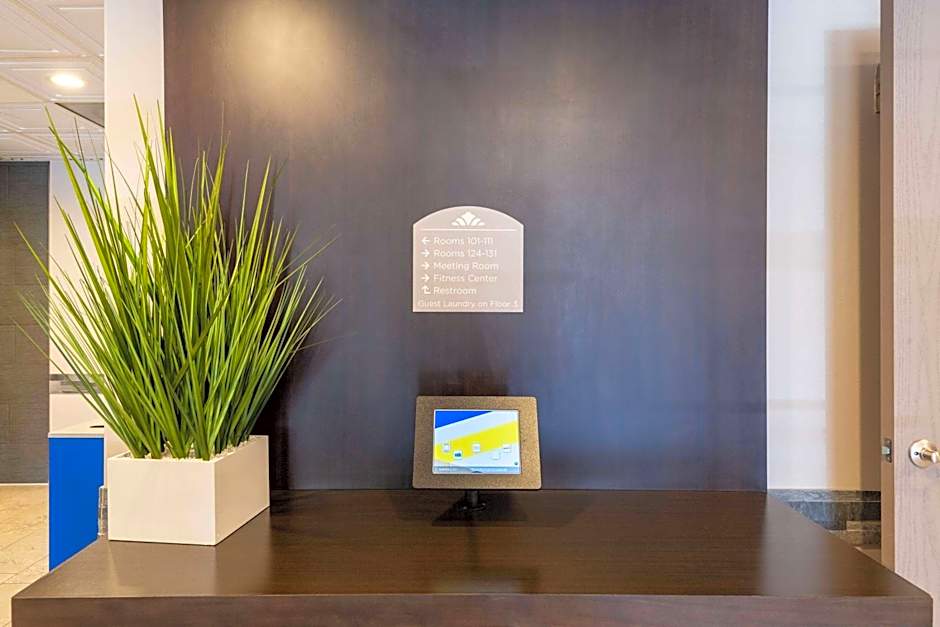Microtel Inn & Suites By Wyndham Tracy