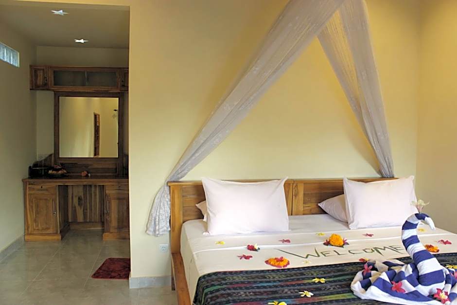 Kubu Padi Wooden House