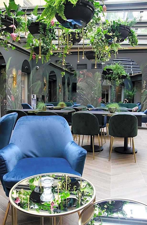Hotel Atrium