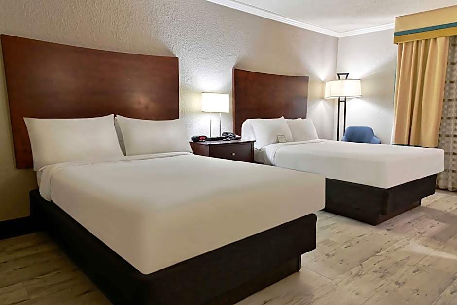 Wyndham Garden Summerville