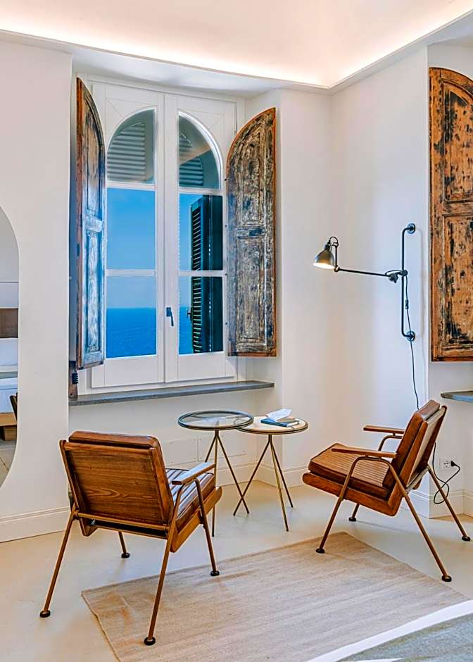 Faro Punta Imperatore