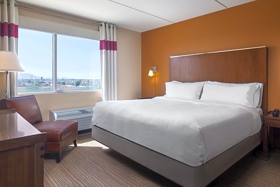 Four Points By Sheraton At Phoenix Mesa Gateway Airport