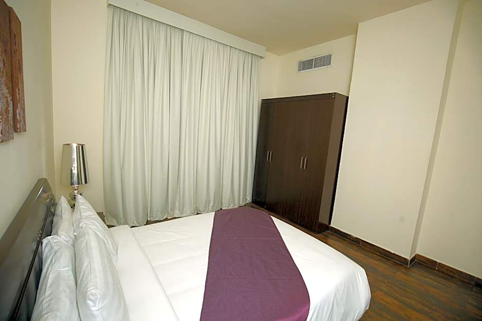 Al Manzil Hotel