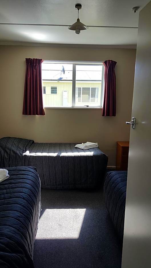 High Country Lodge, Motels & Backpackers