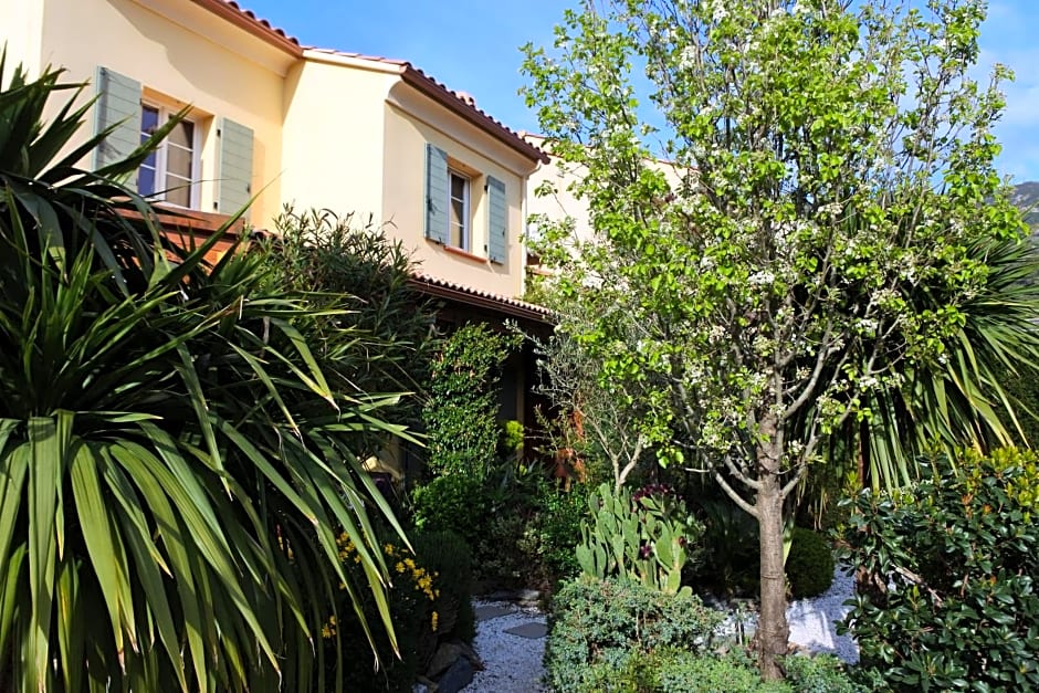 Patrimonio chambre avec commodités chez l’habitant