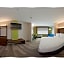 Holiday Inn Express and Suites Tulsa West / Sand Springs