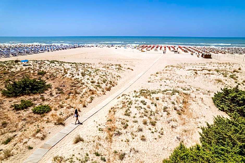 Club del Sole Viareggio Family Collection