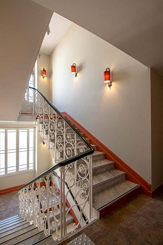 Hotel Du Midi