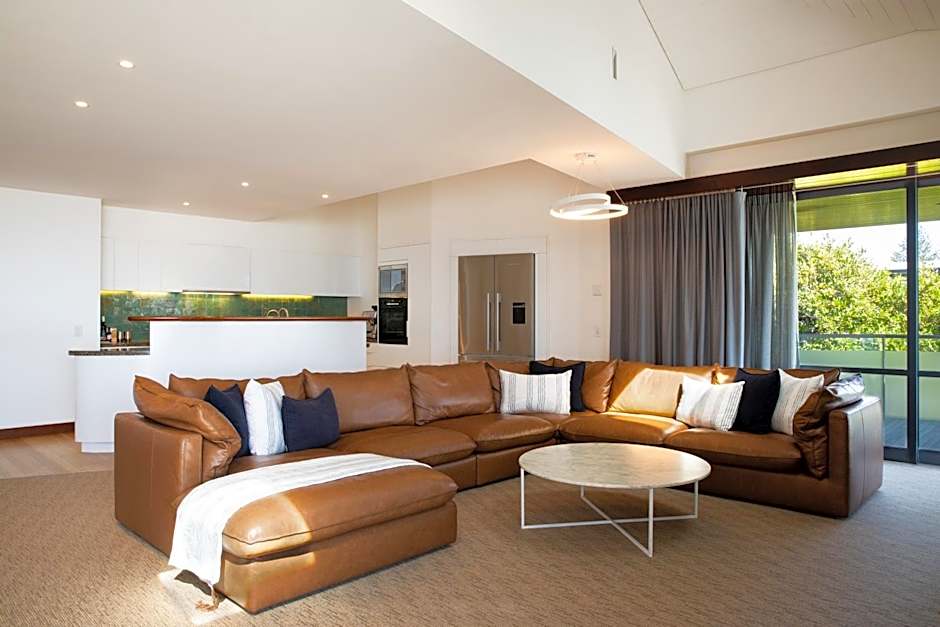 Beach Suites