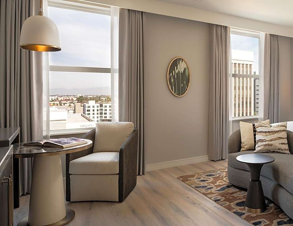 Fairmont Breakers Long Beach