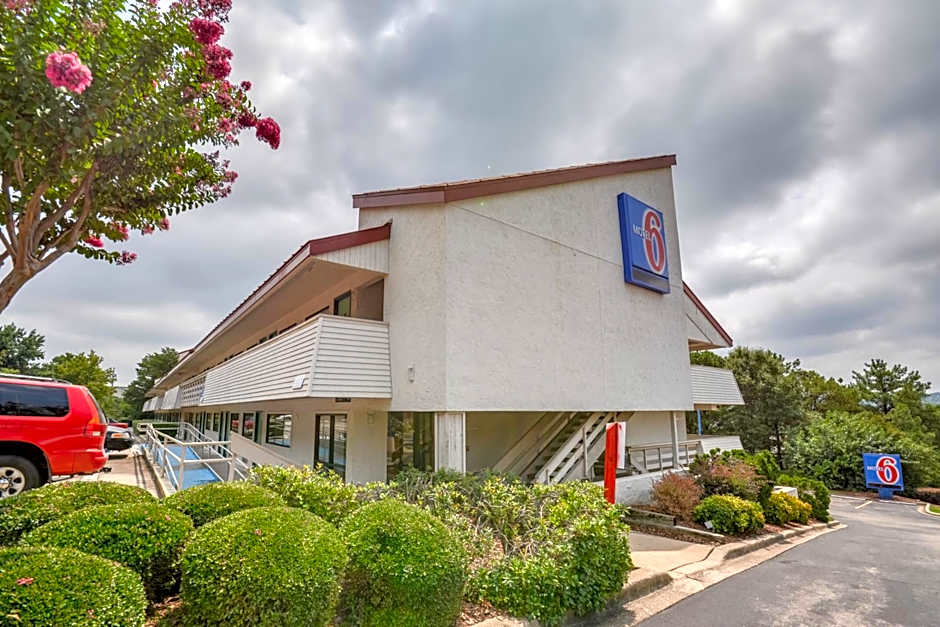 Motel 6-Birmingham, AL