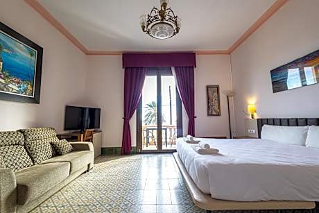 King Suite with Sea View