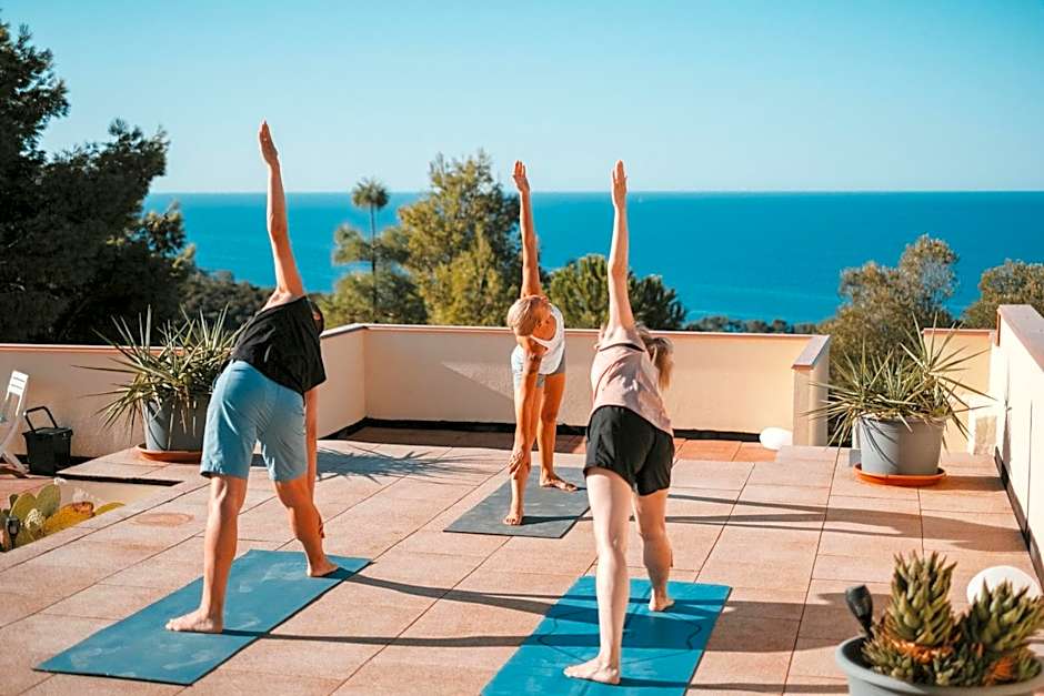 Villa Bella Salmagi - Surya Sardinia Holidays & Yoga