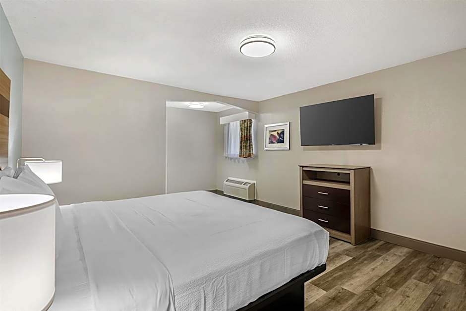 Best Western Plus Chesapeake Bay - Norfolk