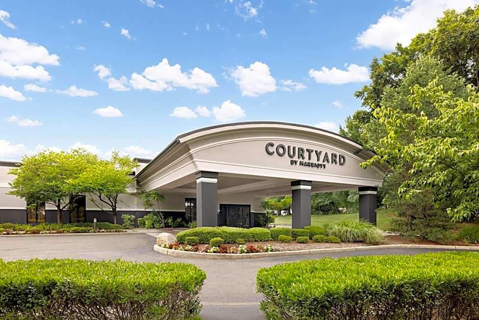 Courtyard by Marriott Montvale