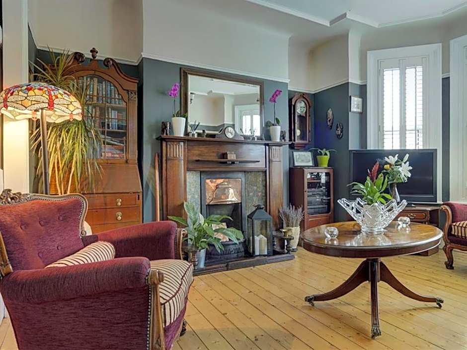 Avoca house