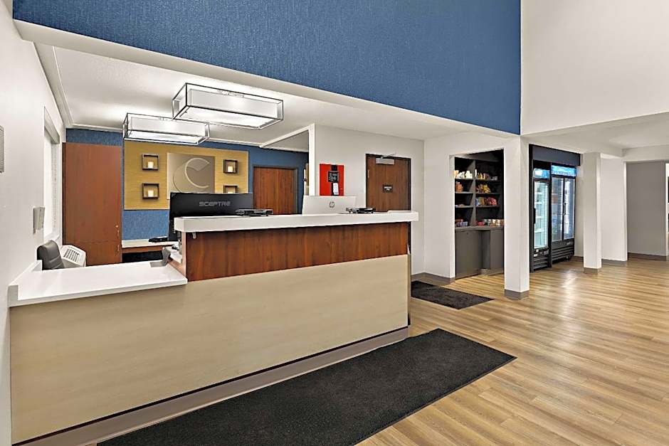 Comfort Inn & Suites Fremont