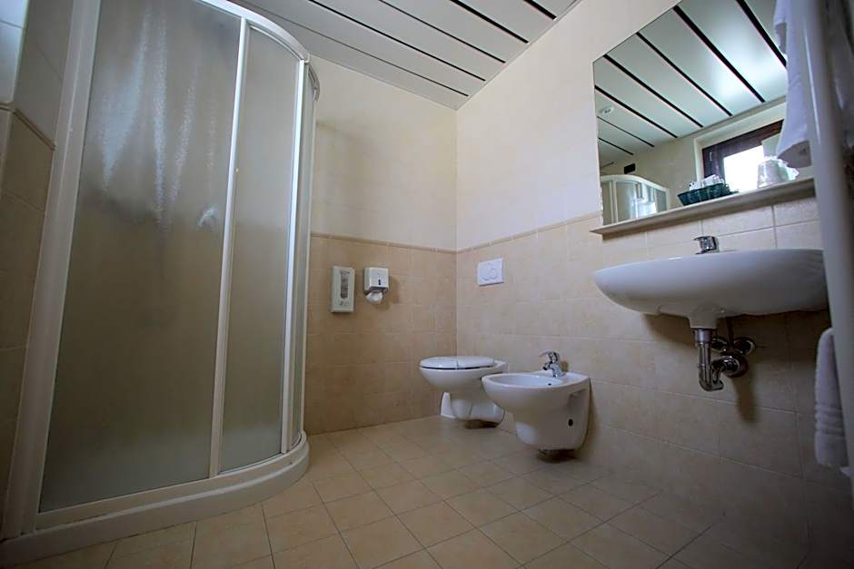 Hotel Fioroni