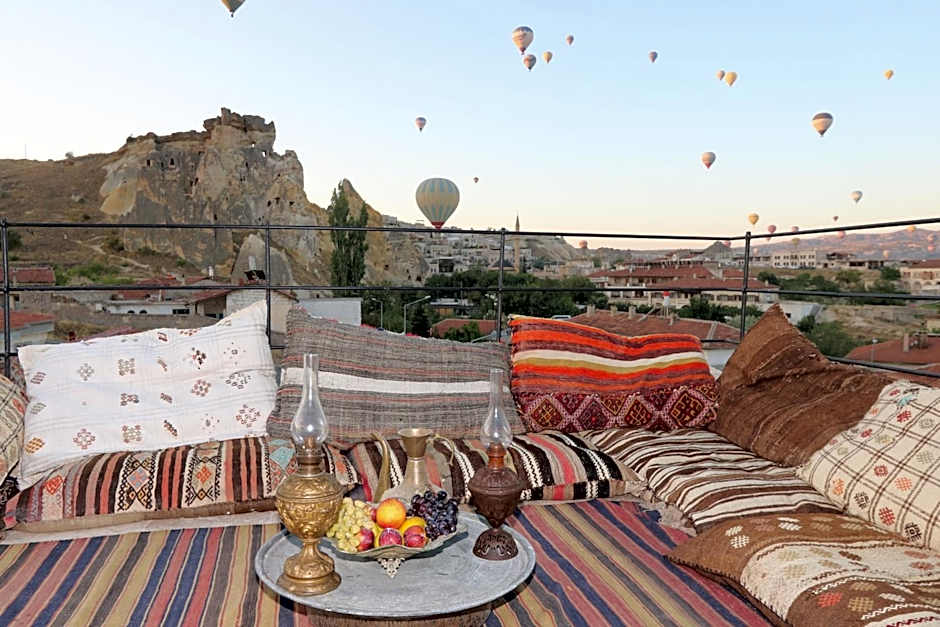 Underground Cave Suites Hotel