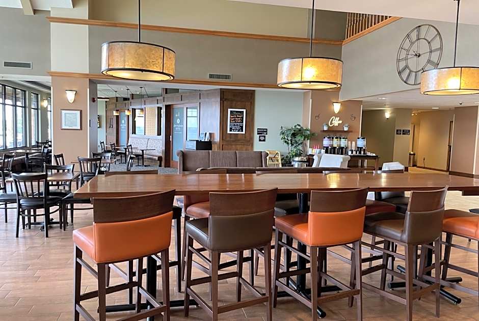 SouthShore Hotel on Lake Bemidji Trademark Collect