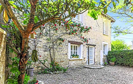 Ancienne forge, aire de loisirs avec piscine