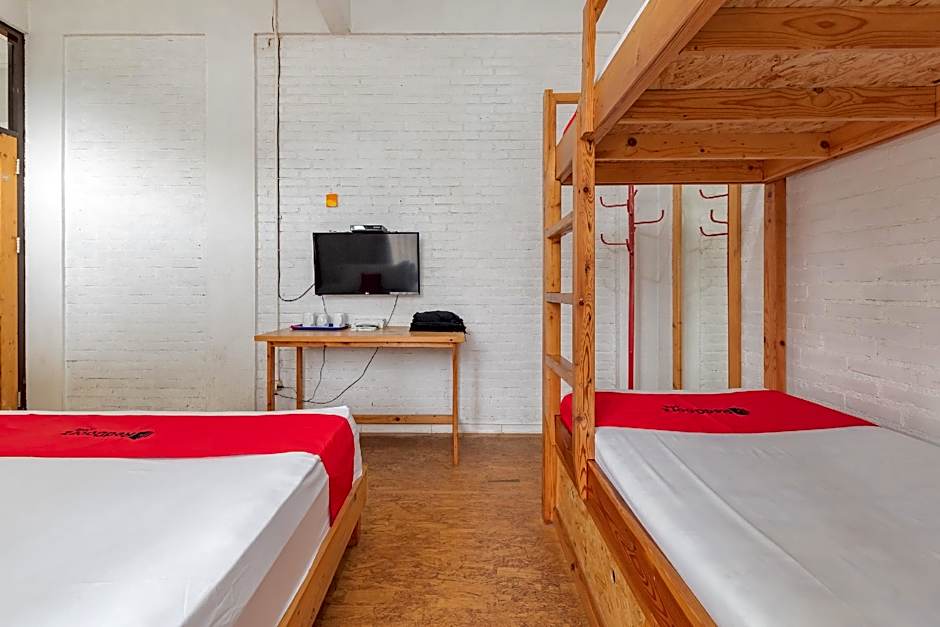 RedDoorz Syariah @ Eco Pesantren Daarut Tauhid