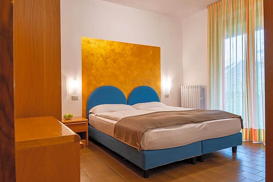 Hotel Costaverde "ai Roni"