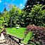 Huka Lodge, Beckons