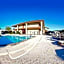 University Inn & Suites