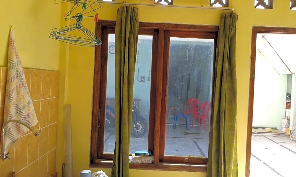 Rumah Singgah Peziarah Ganjuran