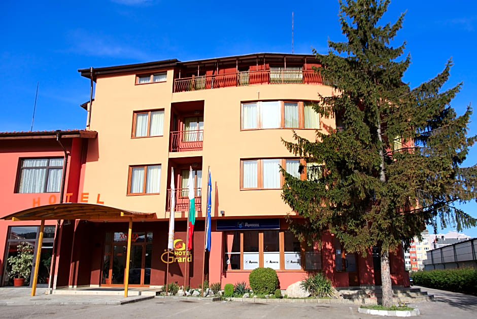 GRAND HOTEL SAMOKOV
