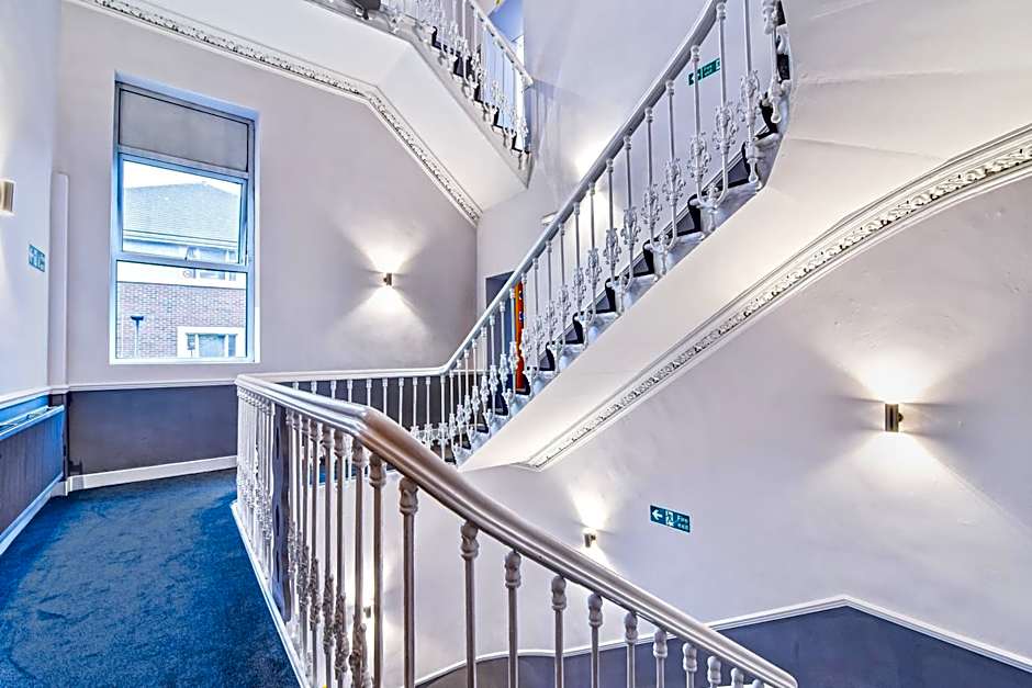 Aston Court Derby City Centre by Belvilla