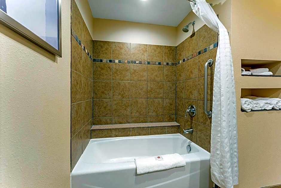 Comfort Suites Monaca