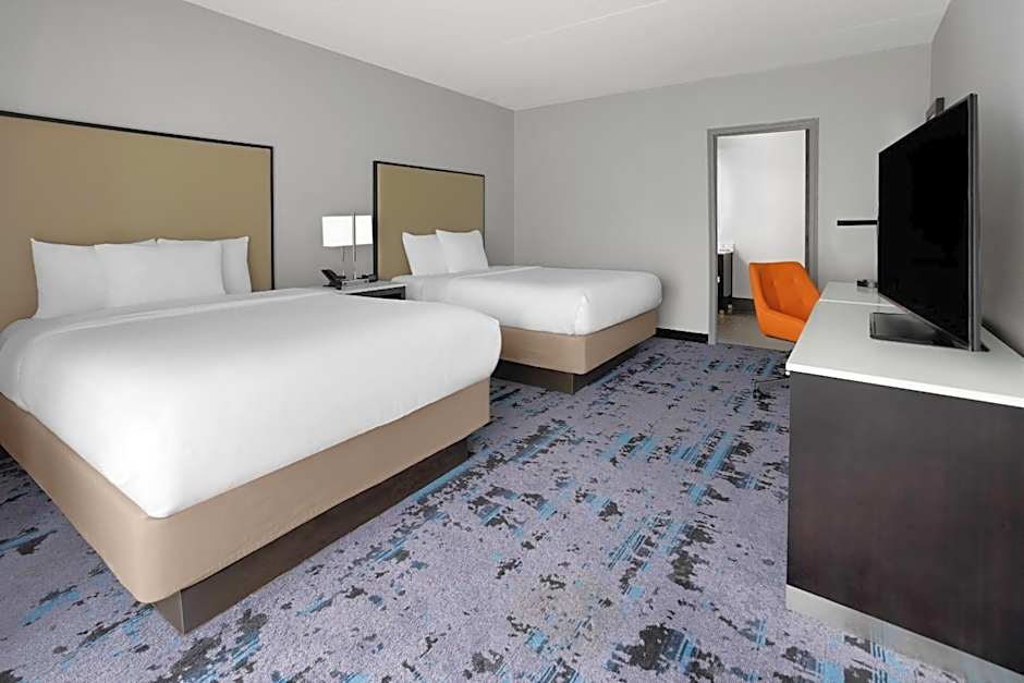 Hawthorn Extended Stay by Wyndham Chambersburg