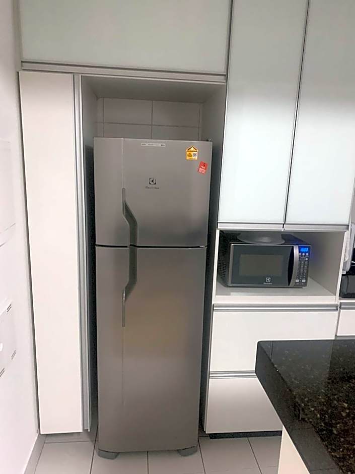 Excelente Apto ao Lado do Hospital Albert Einstein Faculdade de Medicina Einstein e Estádio Morumbi com Garagem