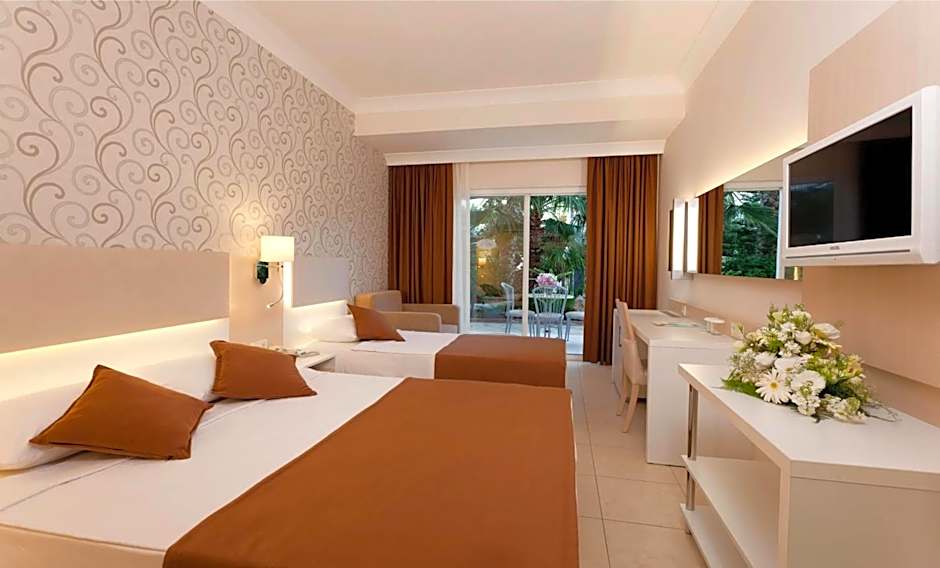 Club Mermaid Village