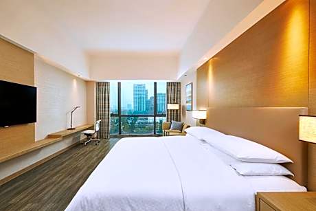 Deluxe Guest room, 1 King, River view