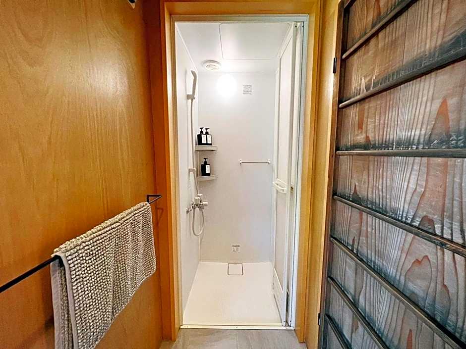 SUMITSUGU HOUSE Grandpa