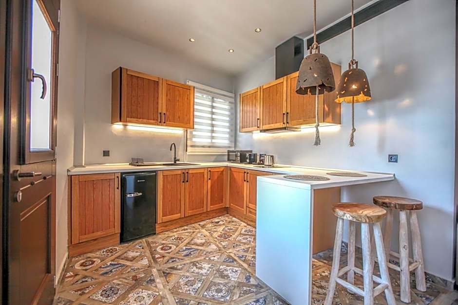 Meteora Heaven and Earth Kastraki premium suites - Adults Friendly