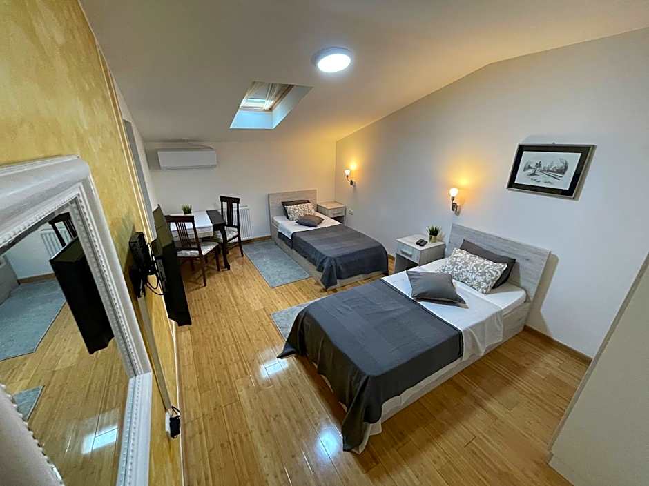 TEPIĆ Garni Hotel
