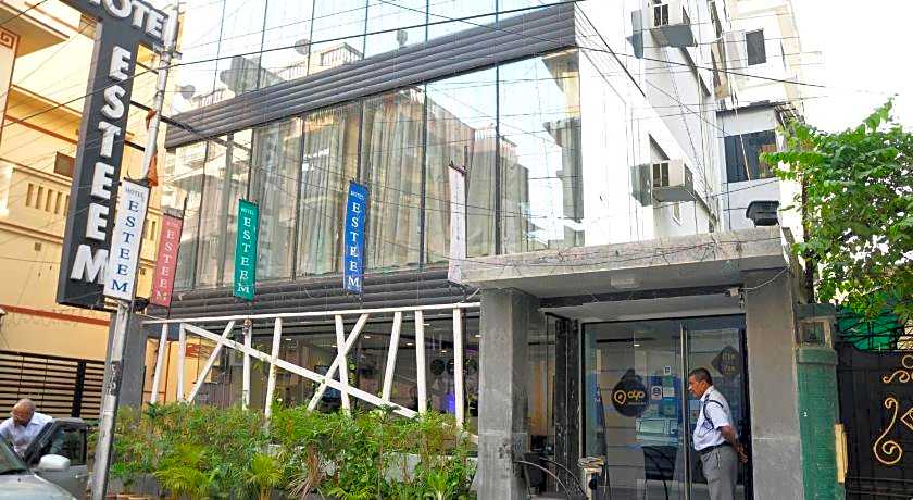 Hotel Esteem