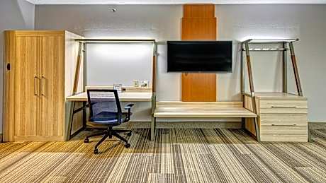 2 Queen Beds Standard